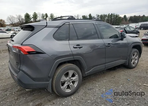 2025 Toyota Rav4 Xle z USA, uszkodzony, nr VIN 2T3P1RFV2SC505296